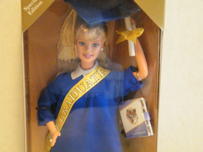 barbie millennium grad 2000