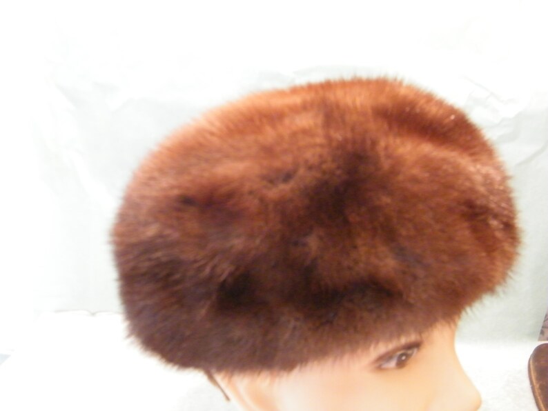 Winter wear Washington Mid Century cloche Vintage Mink Fur Tam Pillbox Hat designed by Lora for Juliius Garfincke and Co