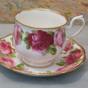 Royal Albert Old English Rose Cup and Saucer set, Vintage 1940s Hampton Style Cup with matching underplate, gift for her, bridal gift