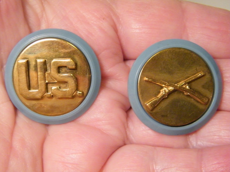 CHOICE U S Military Insignia Lapel Pins, Vintage Army Combat, Aircraft ...