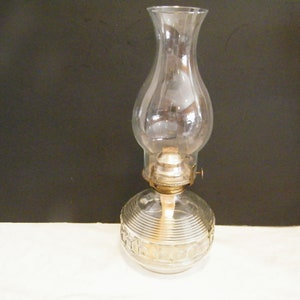Oil Lamp Mismatched Aladin and Kaaden, Vintage Kaaden glass base Aladin burner and glass chimney, 14 inch tall home lighting decor