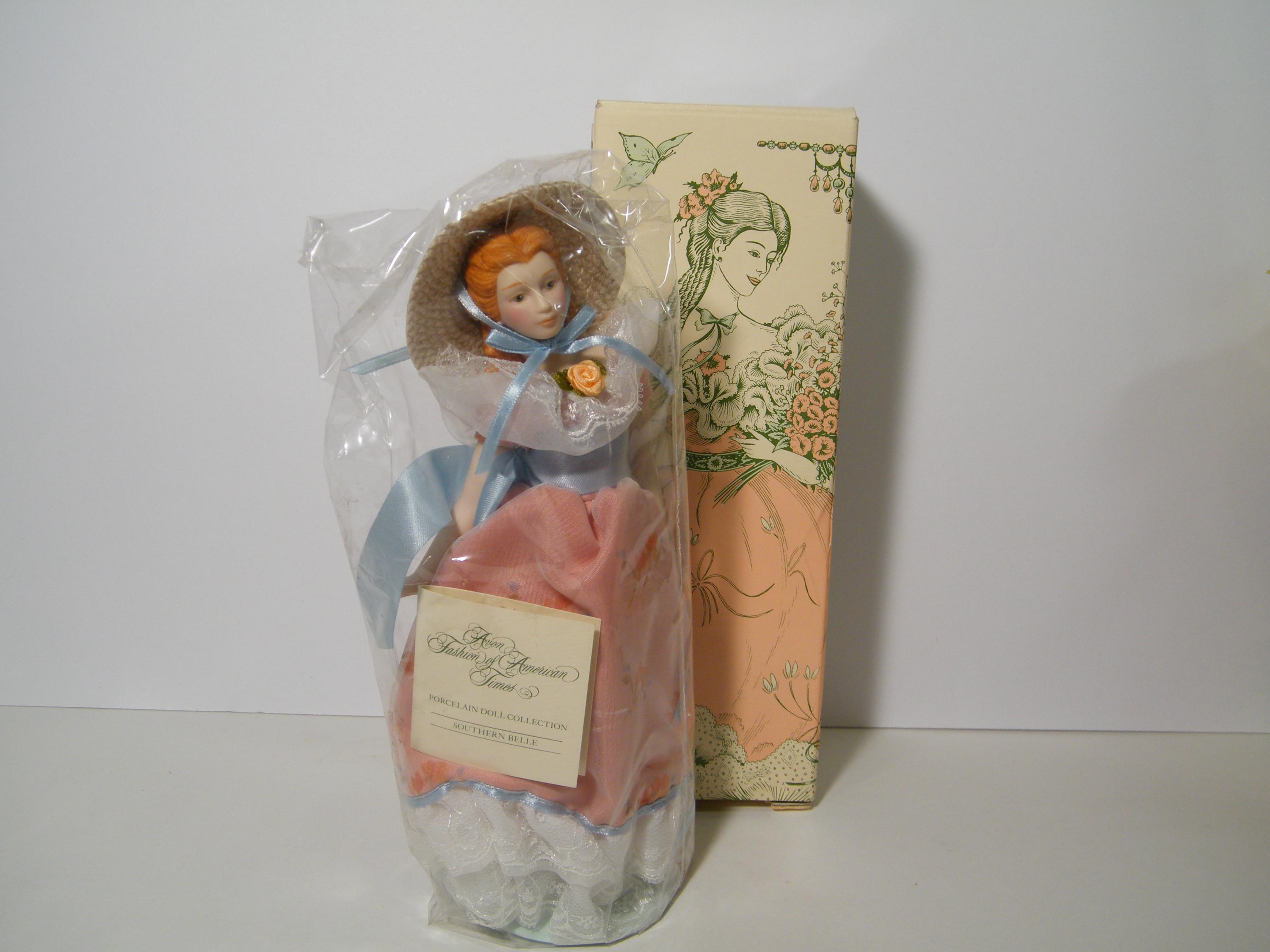 Poupée De Collection En Porcelaine Ancienne - 55 Cm - État Impeccable