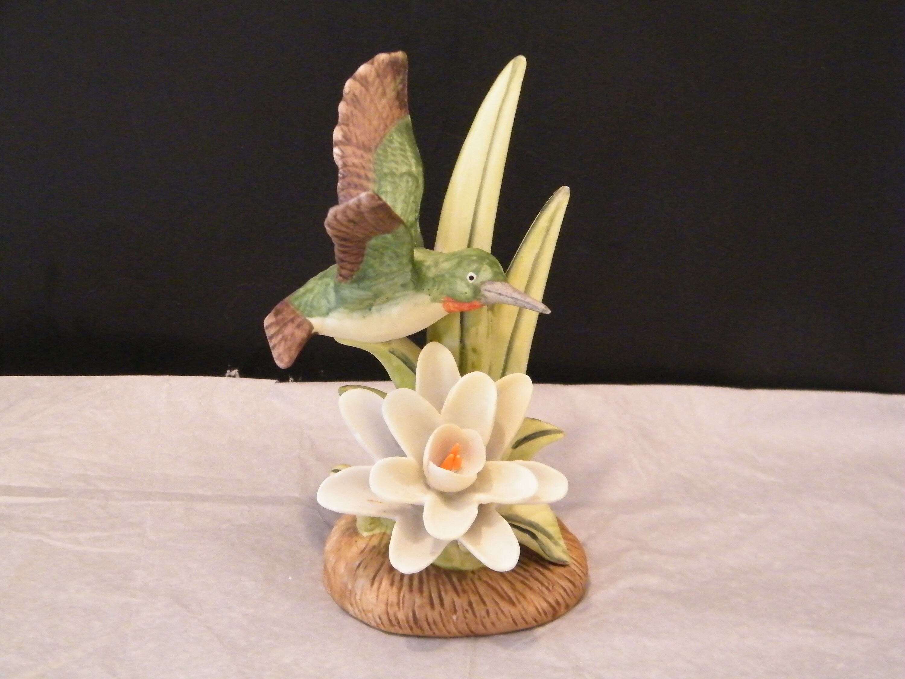 Royal Heritage Hummingbird Flight To Spring Figurine, Vintage Birds in Flight series The Hummingbirds Odyssey, collectible gift for her