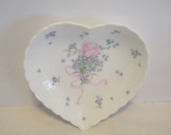 Mikasa Heart Candy Dish Always and Forever Sentiment for Romantic Gift, Vintage heart and flowers gift with touch of romance,