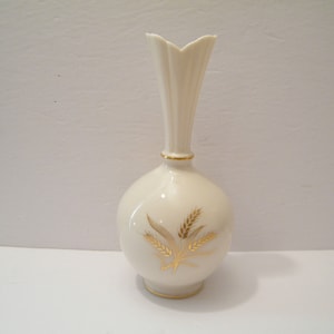 Lenox Harvest Bud Vase with Gold Wheat Motif, Vintage 1970s porcelain flower vase, elegant home decor, add flowers for amazing gift, Harvest