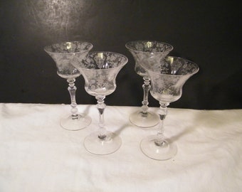 4 Cambridge Rose point Liquor Cordials Stem 3500, Gorgeous set of Vintage 1940s Elegant Stemware, stem 3500, 3 ounce volume