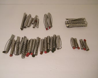 34 Vintage Aluminum  Curlers Lot,  various sizes rollers with hinge beauty shop way from 1960s, tip top and hollywood brands