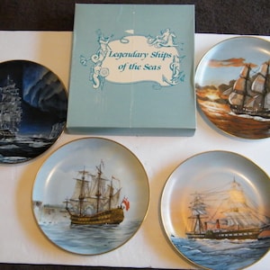 CHOICE Legendary Ships of the Seas Plates in Original Box with COA, Vintage Collectible seafaring plates with 24 KT Gold accent,