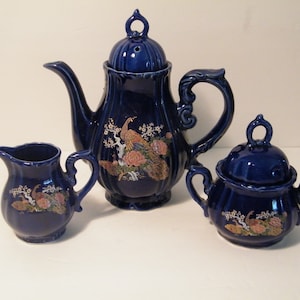 Cobalt blue Tea Set in Golden Peacock Pattern, Vintage Unmarked 5 piece set of Teapot with lid, sugar bowl with lid and creamer,
