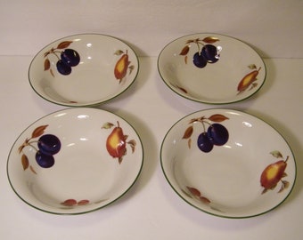 4 Evesham Vale Coupe Soup Bowls from Royal Worcester, Vintage New Stock made in Bangladesh, great replacement china for your fruit pattern