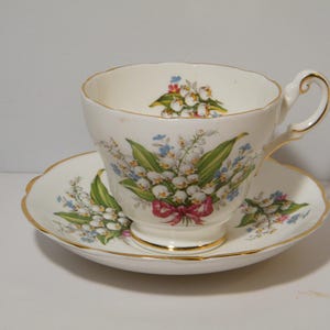 Regency Cup and Saucer in Lily of the Valley Pattern, Vintage English Bone China teacup and plate for your collection