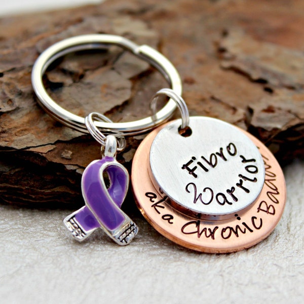 Fibromyalgie sleutelhanger - Fibro Warrior sleutelhanger - paars lint Keychian - fibromyalgie sieraden - fibromyalgie bewustzijn - bewustzijn sleutelhanger