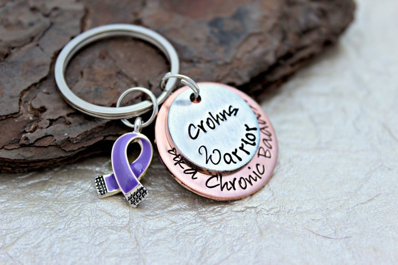 Crohns bewustzijn sleutelhanger Crohns Warrior sleutelhanger Crohns Jewelry Crohns bewustzijn sieraden Crohns Fighter Crohns sleutelhanger Crohns afbeelding 1