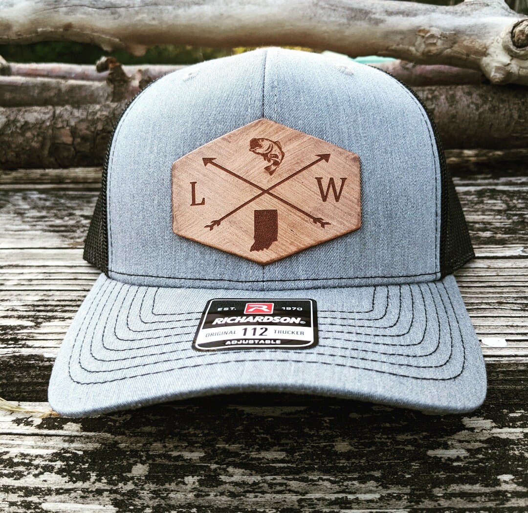TOP HEADWEAR Berretto Da Baseball Pescatore Con Scritta 'Fish Now Work Later' – 100% Poliestere, Regolabile