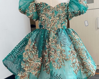 Emerald Green Tulle Toddler Pageant Gown with Golden Sequins Luxury Embroidery Birthday Party Dress Fairy Tale Wedding Guest Dress for Kids