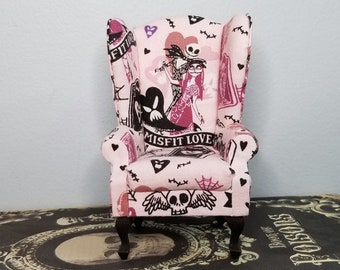 Dollhouse Miniature Jack and Sally Print Chair Pink