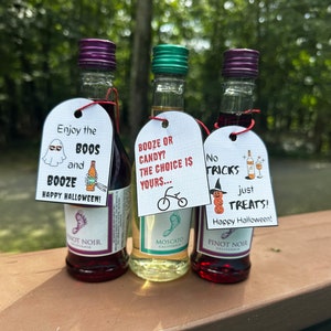 Etiquetas de vinho da lápide de Halloween! Etiquetas de vinho de Halloween para lápide para impressão