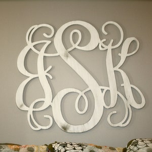 Unfinished Wood Vine Monogram: Custom 3-Letter Wall Decor