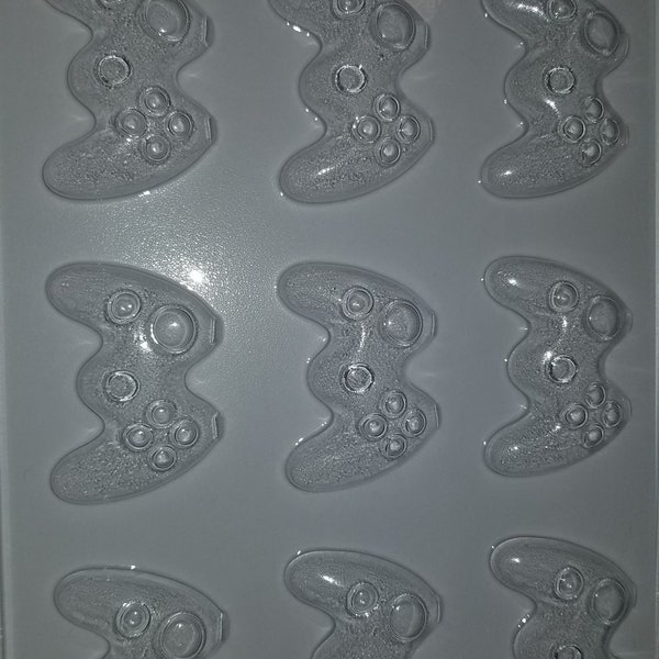 K180 Small Video Game Controller Chocolate Mold