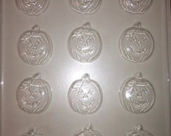 H7 - Chocolate Halloween Jack-O-Lanterns Mold