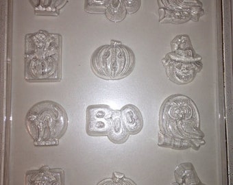 H6 - Chocolate Novelty Mold - Halloween Assorted Miniatures