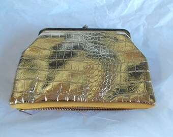 Vintage Gold Color Snap And Zipper Clutch  // 1
