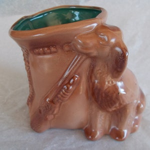 Vintage  USA Hunting Dog Small Planter