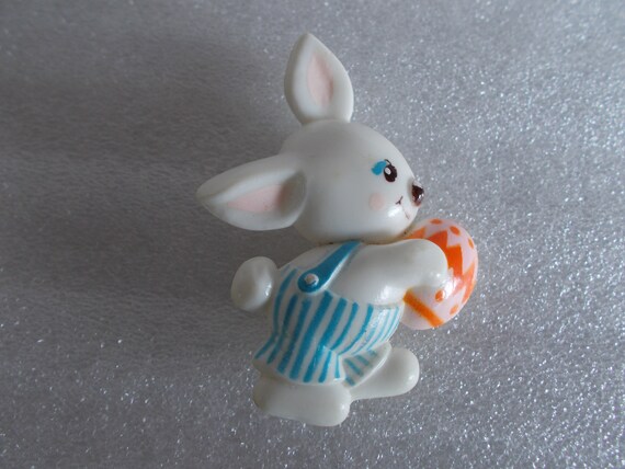 Vintage 2 Miniature  Easter Bunnies  Pin Brooch L… - image 5