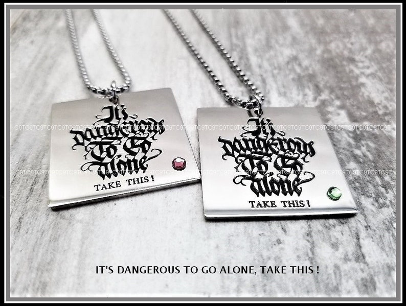 Glass Crystal Legend Of Zelda Inspired High Polish Mirror Finish 316L Stainless Steel Pendant And Stainless Steel Chain