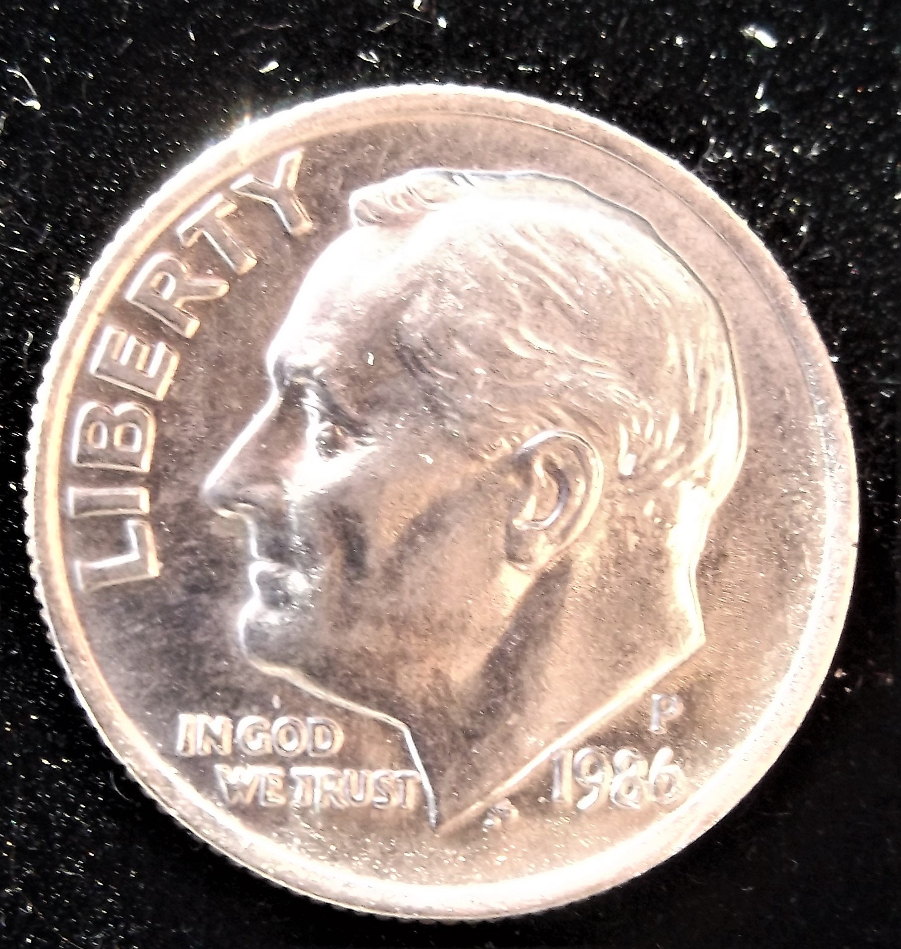 1986p Roosevelt Dime, MS-64, Full Bands, Torch, Clad