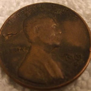 Sale...1961d Lincoln Cent lamination error