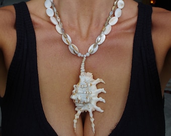 Beach Boho Scorpion Spider Conch Seashell Double Strand Pink Mother of Pearl Oval Gemstone Abalone Rice Gem Silver Wire Wrapped Necklace