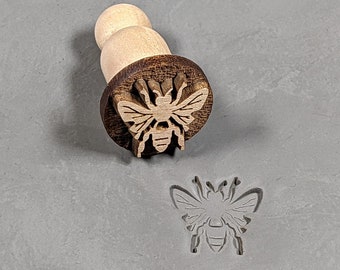 Stock Clay Stamp - Honey Bee Top view (SD361)