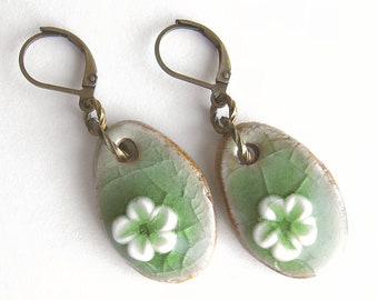Porcelain Green Flower Earrings: Crackle Glaze, Vintage Gold