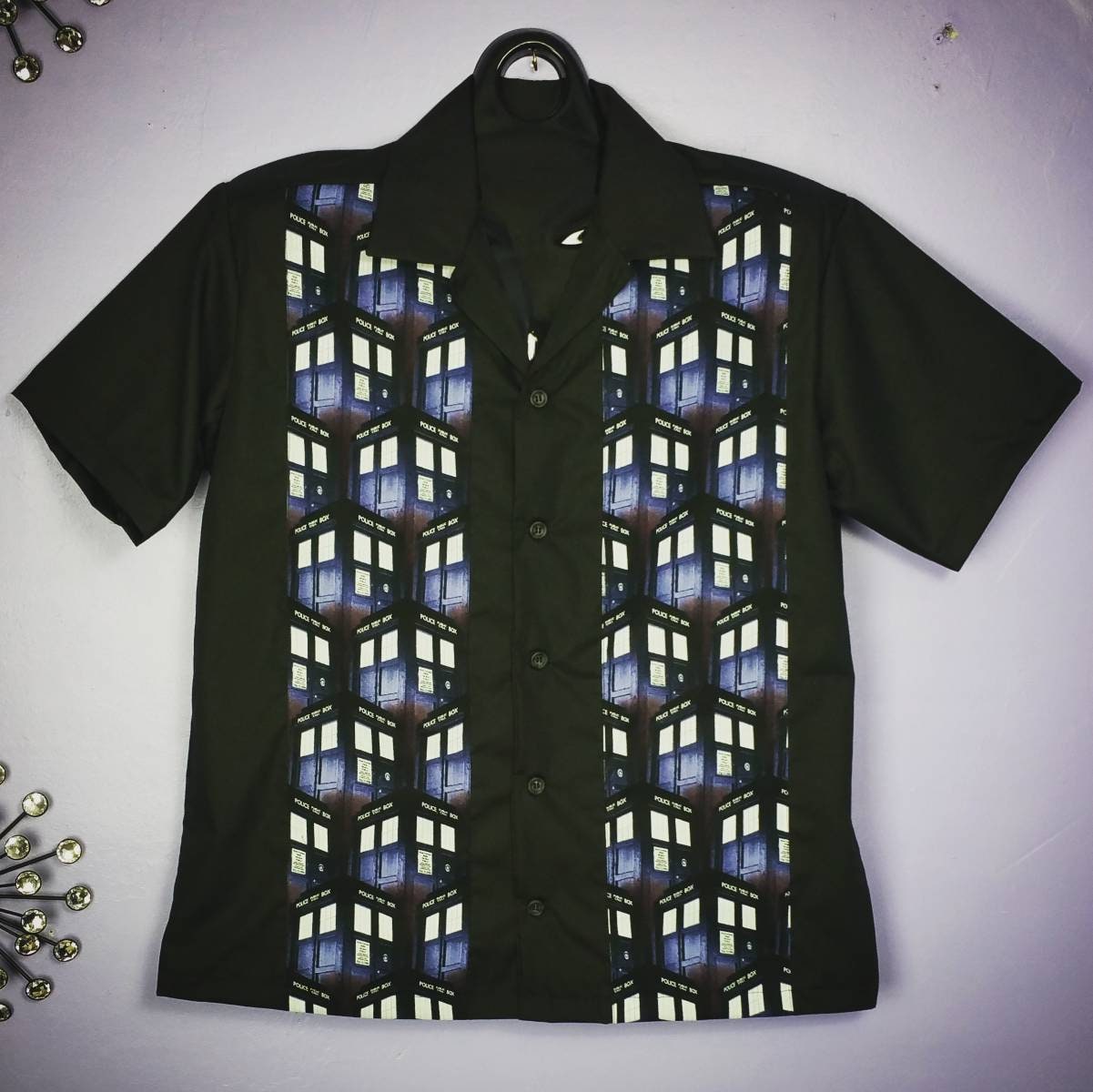 Men's Retro Nerdy Button Up Shirt Dr Who Tardis Police Box