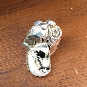 RING White Buffalo Turquoise Fancy size 5