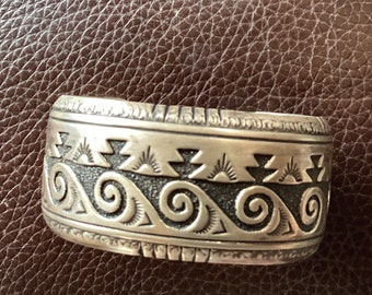 Authentic Thomas Singer Vintage Native American Navajo Sterling Silver Gold Bracelet Authentic Thomas Singer Vintage Native American Navajo Sterling Silver Gold Bracelet