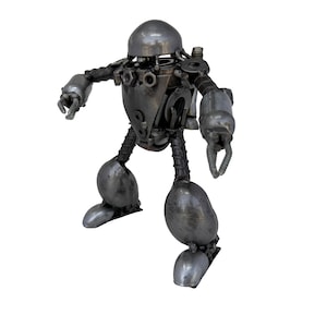 Z Gok Inspired Robot Sculpture, 7 Tall, 100% Handmade from Metal Scrap, Good Gift for Him / Her who Loves Animation.
