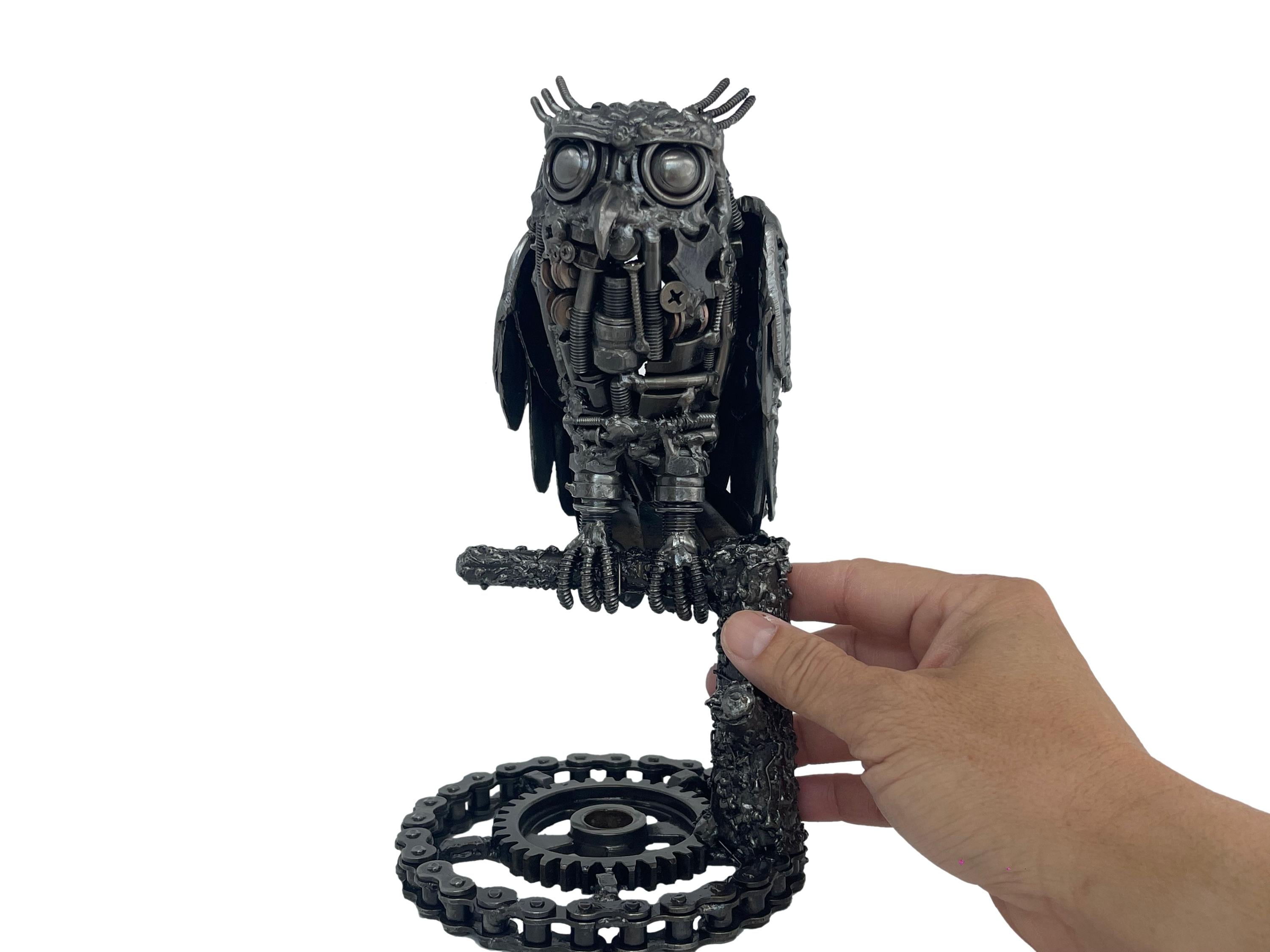 Recycled Metal Owl Sculpture &ndash; Handmade Scrap Steel Bird Art, Industrial Rustic Owl Decor, Uni