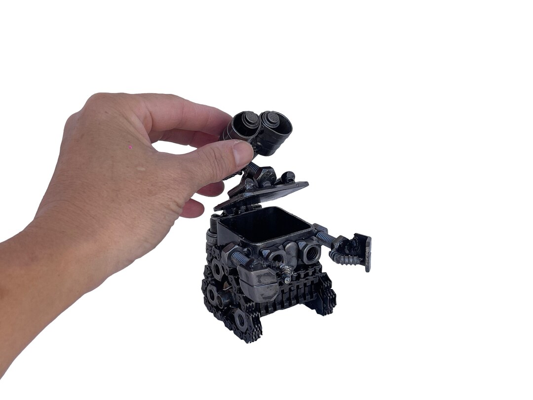 Walle Inspired Sculpture open Top. 4.5 Inches Tall. 100 Etsy