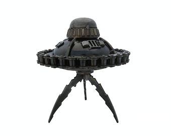 Fliegende Unterteller Skulptur UFO