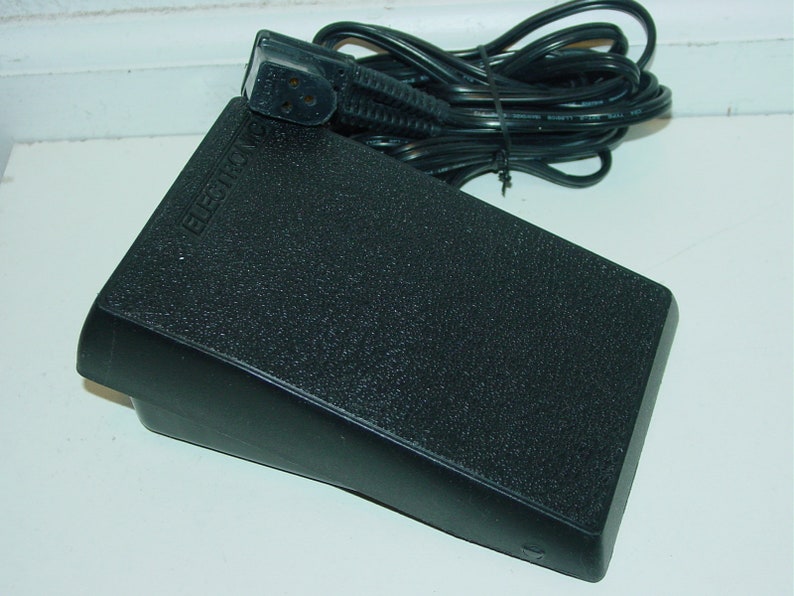 3-Pin Connector Vintage Singer Sewing Machine Foot Speed Motor Controller Pedal CR 606-B PN 362095-001