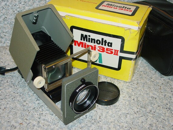 vintage minolta model mini 35ii slide projector w carrying etsy