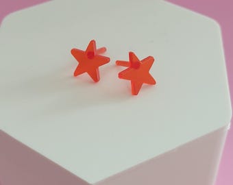 Pendientes de muñeca estrella rojos hechos a medida para Jem Maxie Sindy