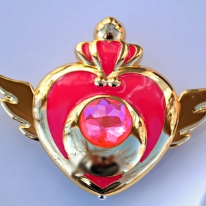 Sailor Moon Super S Crises Heart Compact Mirror Brooch Locket Cosplay Prop image 2