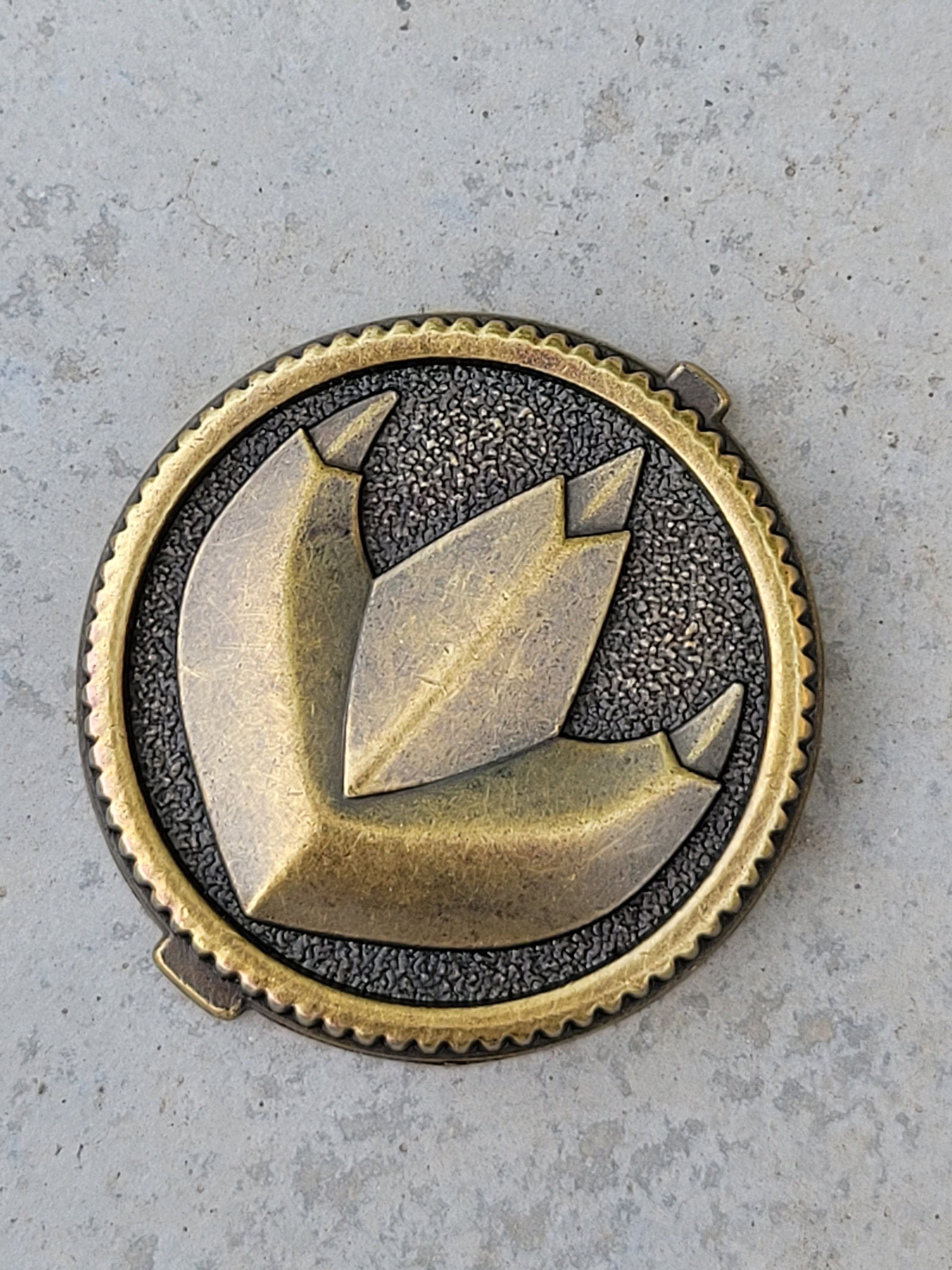 Lightning Morpher Dragon Power Coin Weathered Alloy Metal