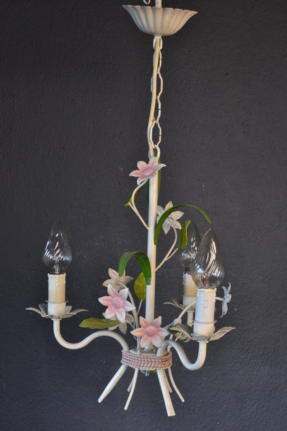 Beautiful tole flower chandelier (17047)