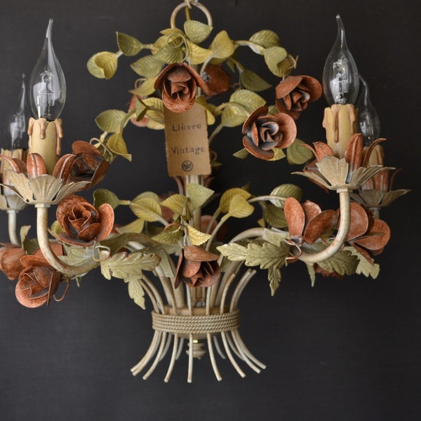 Italian tole chandelier with roses (5 light bulbs)