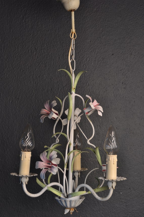 Fabulous tole Flower Chandelier with pink flowers (18089)