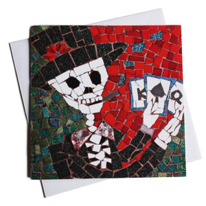 Giorno del padre tra lo scheletro con il Card - giorno di Dead Skull Greeting Card - cappello a cilindro nel legame di arco, giocare a poker